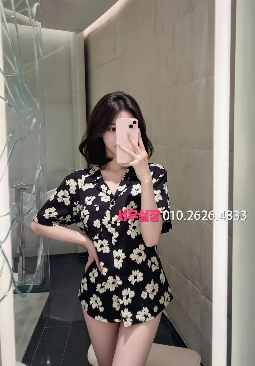 강남 쓰리노 프리미엄 라인업 19번 프로필